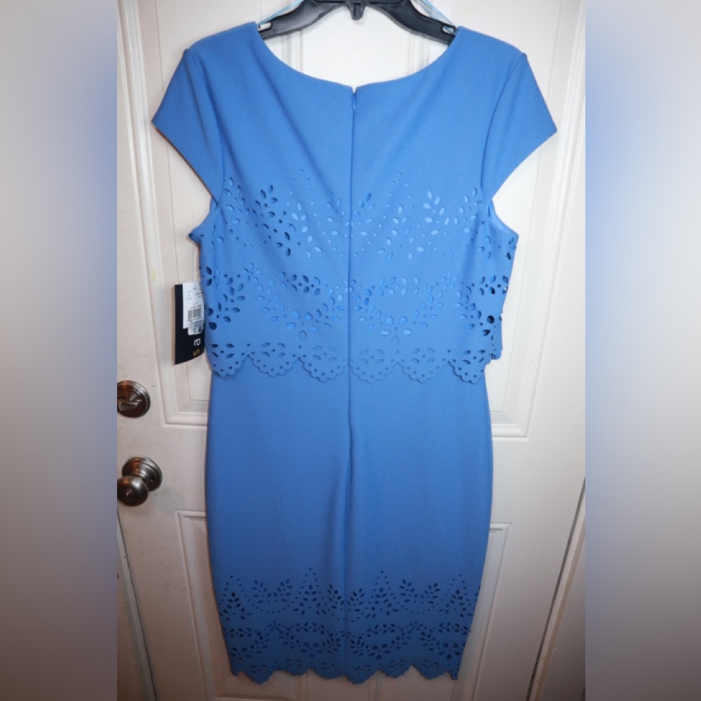 NWT: Sangria Blue Cut Out Lace Ruffle Knee Length Dress SIZE 10 - Picture 4 of 4